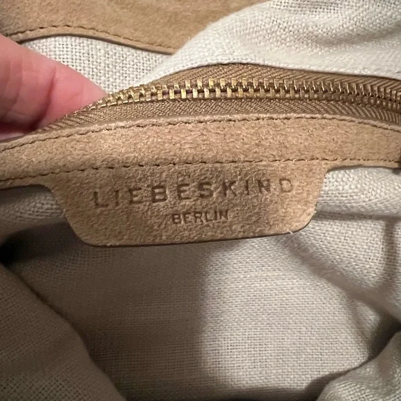 LIEBESKIND Berlin Ravenna Ring bag convertible (2) ways Anthropologie - Picture 11 of 16